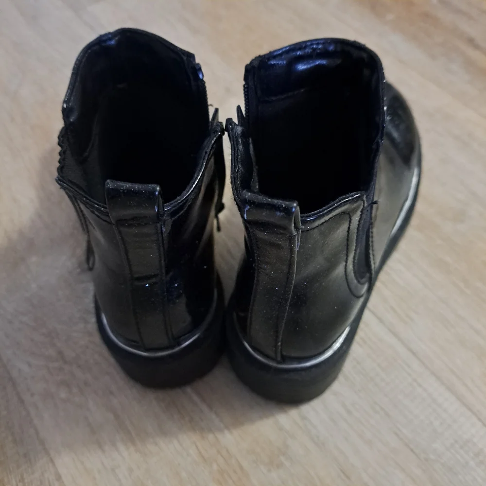 The Children's Place Kids Black Glitter Zip-Up Ankle Boots Size 12